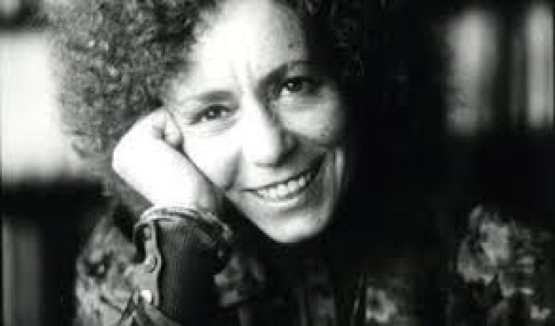 Esther Seligson