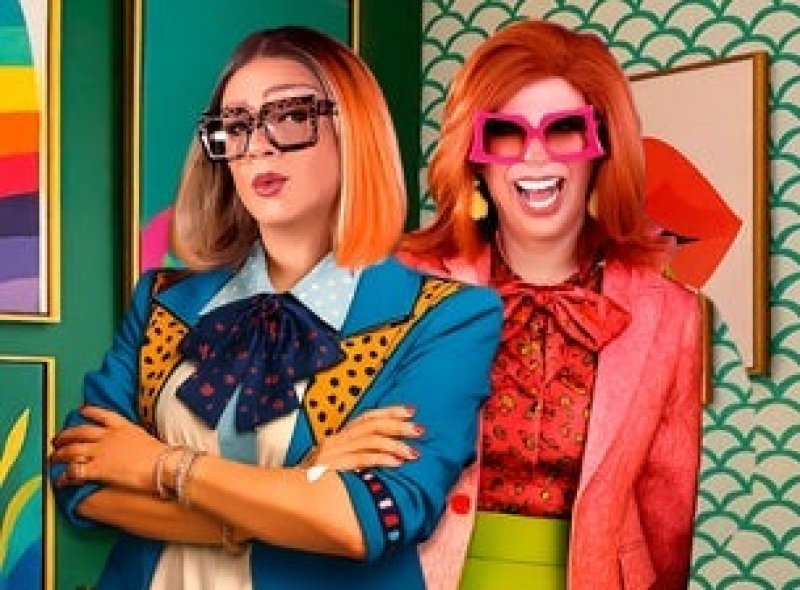 Las Mamás Presentan: Casi Expertas
